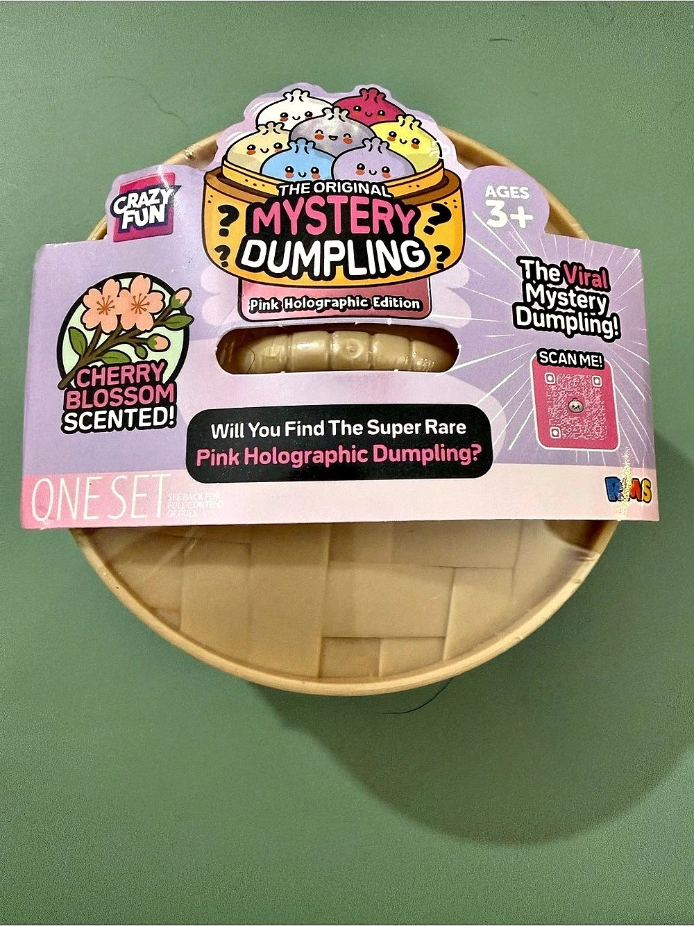 Crazy Fun The Original Mystery Dumpling Pink Holographic Edition Pink